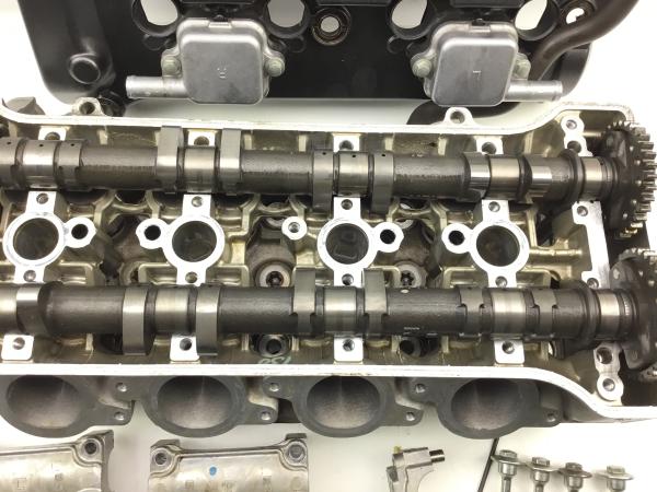 CBR 1000 RR Fireblade SC57 Motor Zylinderkopf Cylinderhead set komplett